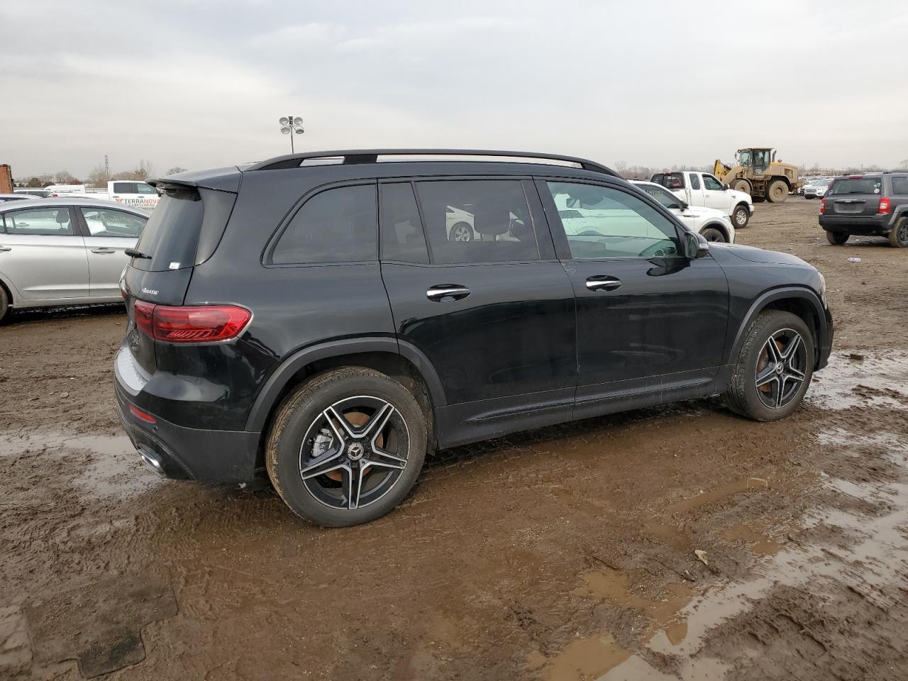 2025 Mercedes-Benz Glb 250 4Matic - Фото 3