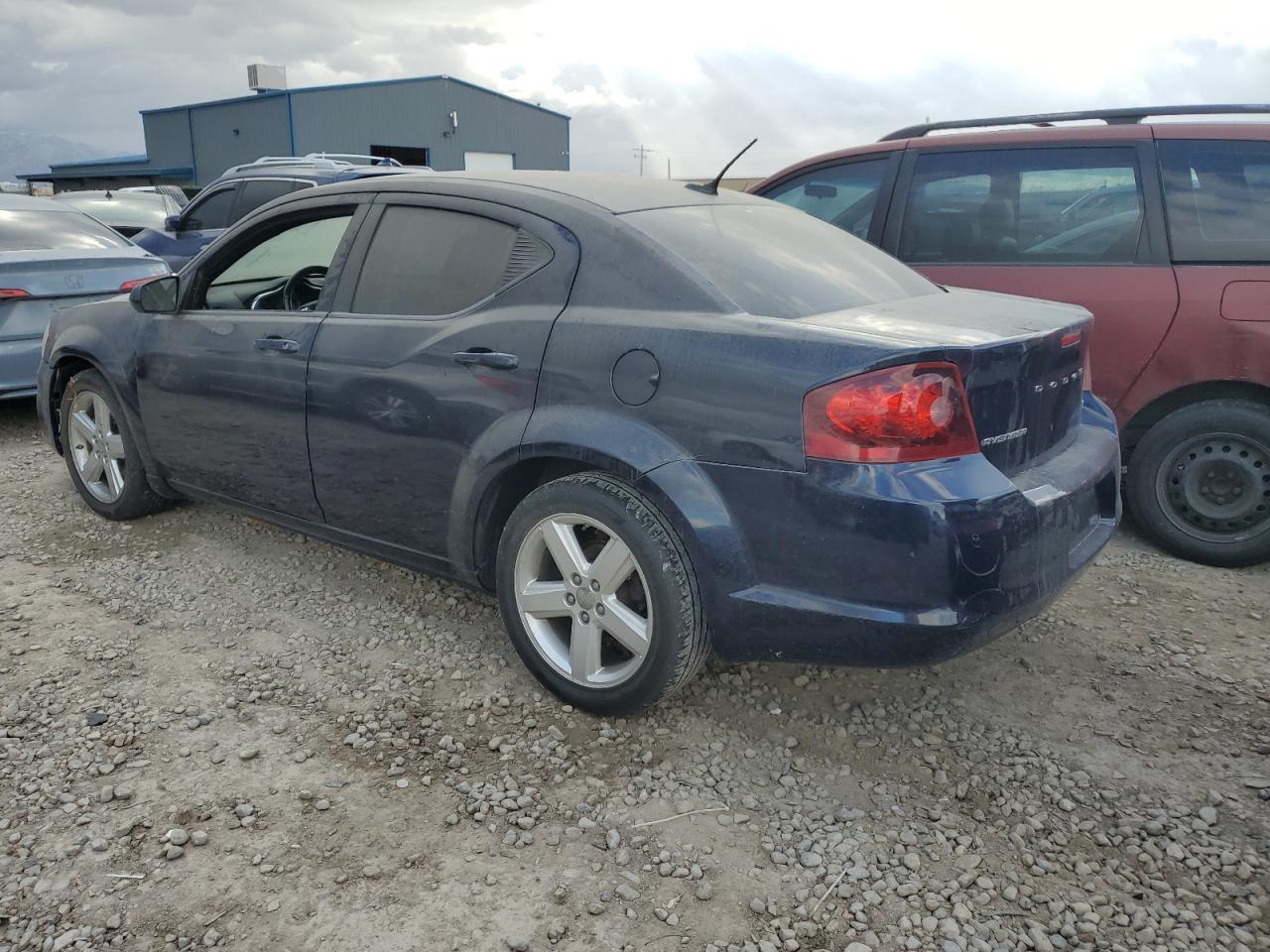 2013 Dodge Avenger Sxt - Image 2