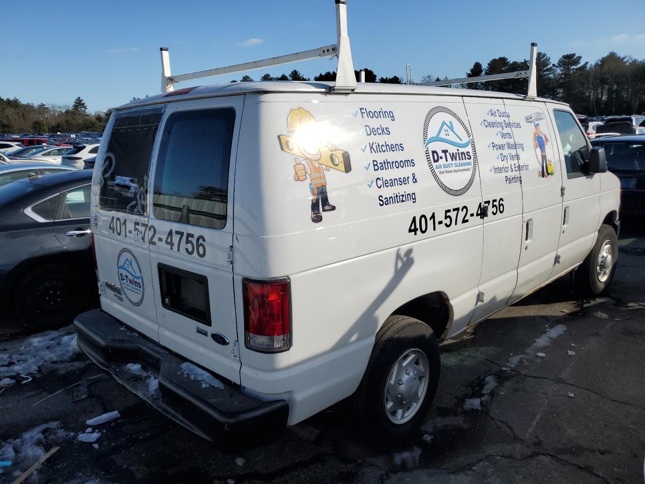 2011 Ford Econoline E250 Van - Фото 3