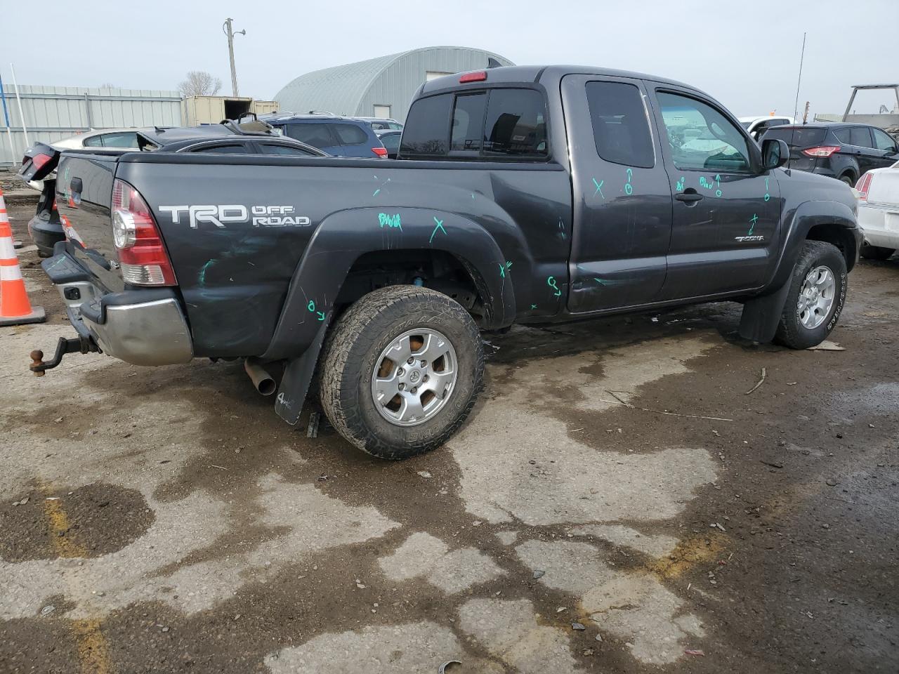 2015 Toyota Tacoma Access Cab - Image 3