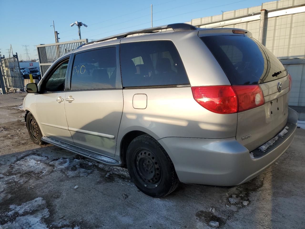 2008 Toyota Sienna Ce - Фото 2