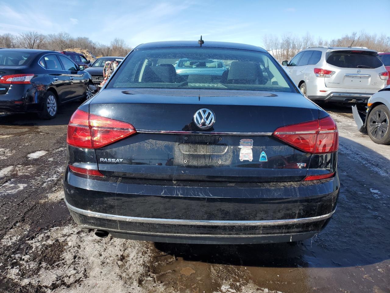 2016 Volkswagen Passat S - Image 6