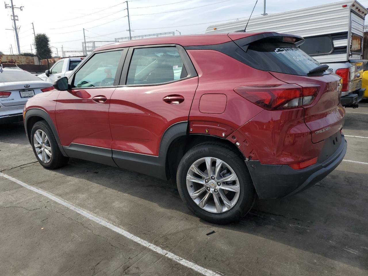 2021 Chevrolet Trailblazer Ls - Image 2