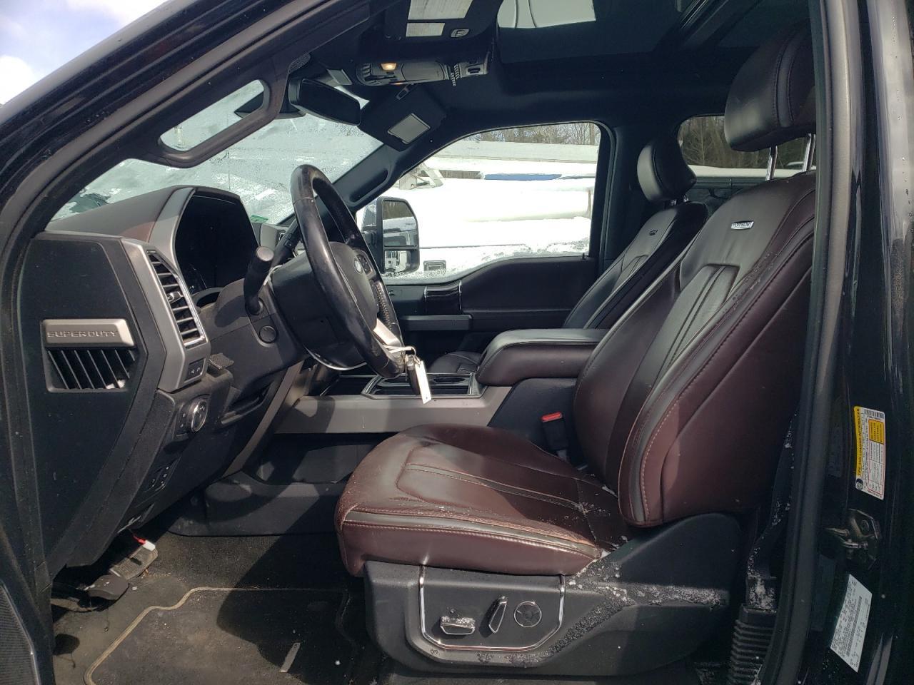 2017 Ford F450 Super Duty - Фото 7