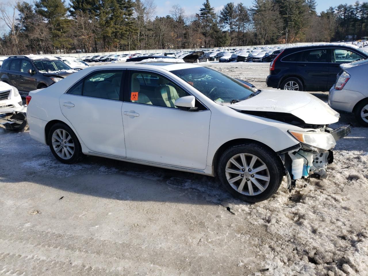 2012 Toyota Camry Se - Image 4