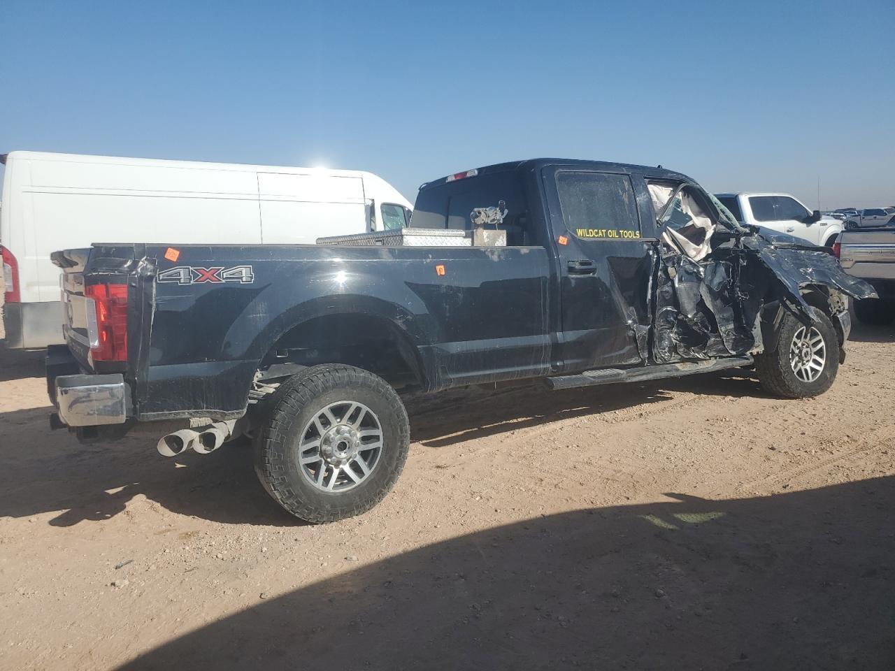 2019 Ford F250 Super Duty - Image 3