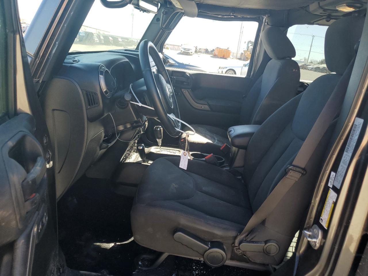 2016 Jeep Wrangler Unlimited Sport - Фото 7