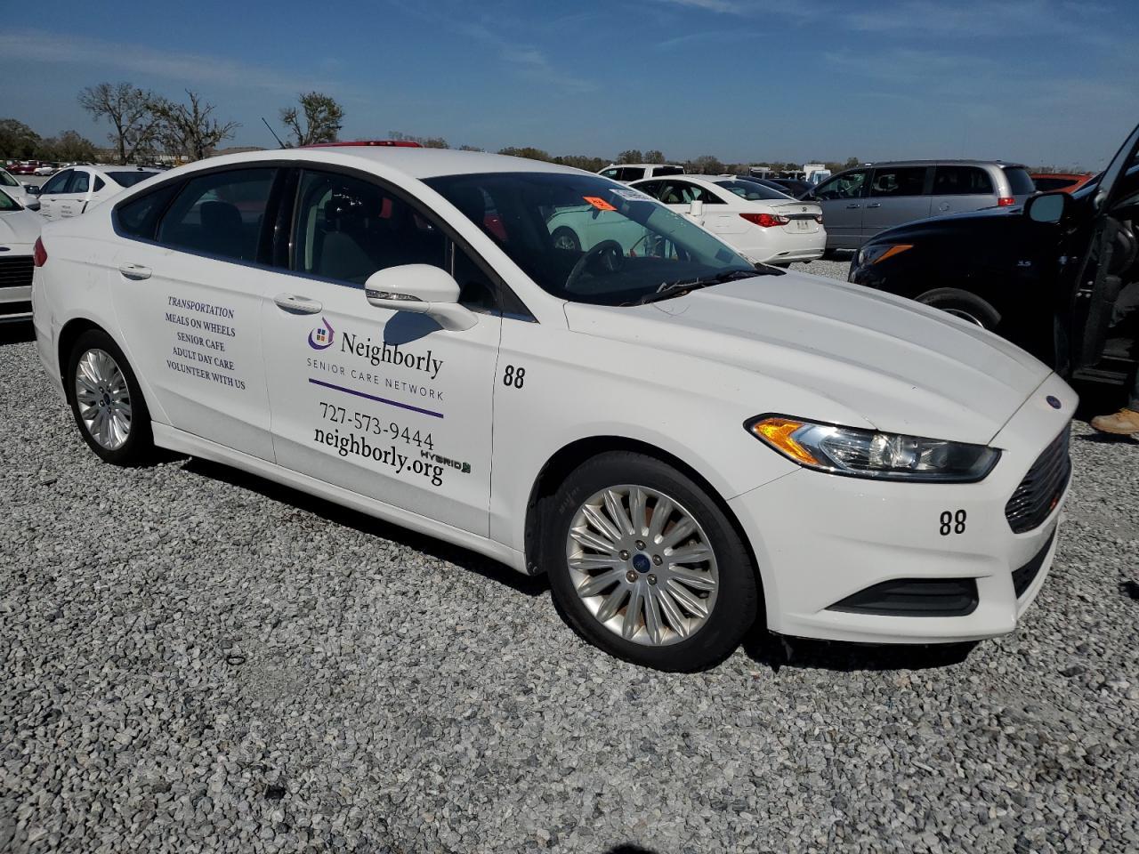 2016 Ford Fusion Se Hybrid - Фото 4