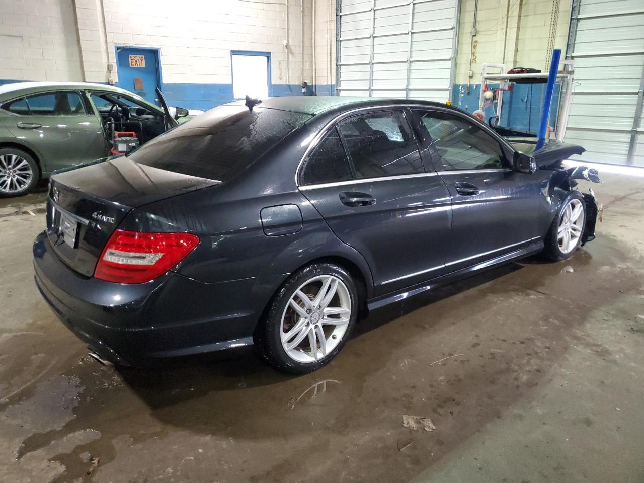 2012 Mercedes-Benz C 300 4Matic - Фото 3