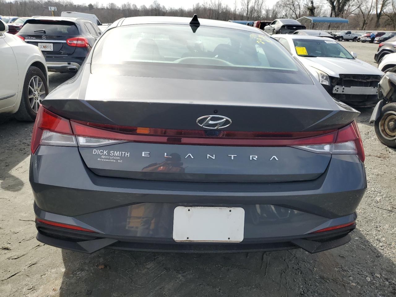 2023 Hyundai Elantra Sel - Фото 6