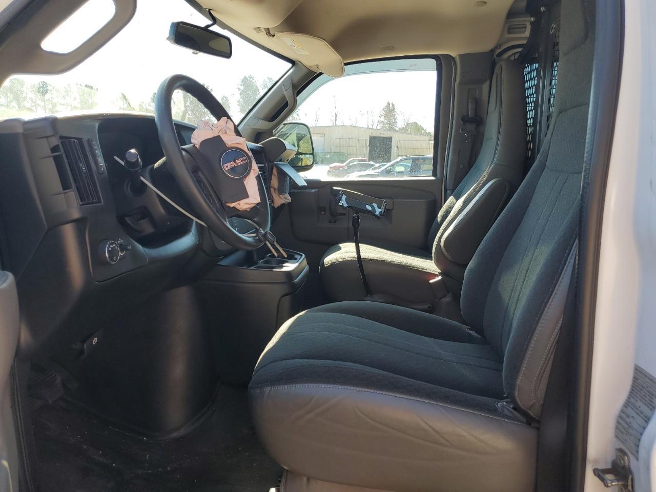 2020 GMC Savana G2500 - Фото 7