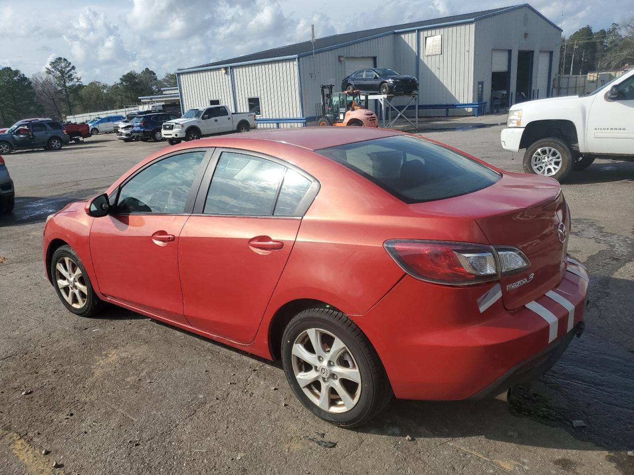 2011 Mazda 3 I - Image 2