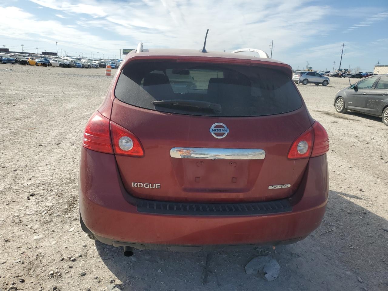 2012 Nissan Rogue S - Image 6