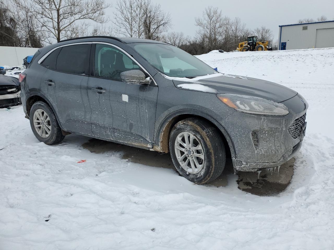 2021 Ford Escape Se - Фото 4