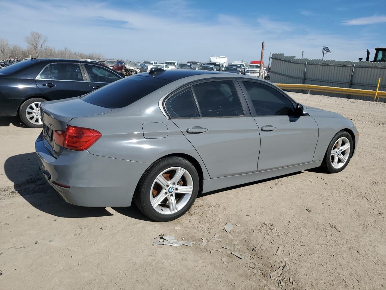 2015 BMW 320 I xDrive - Image 3