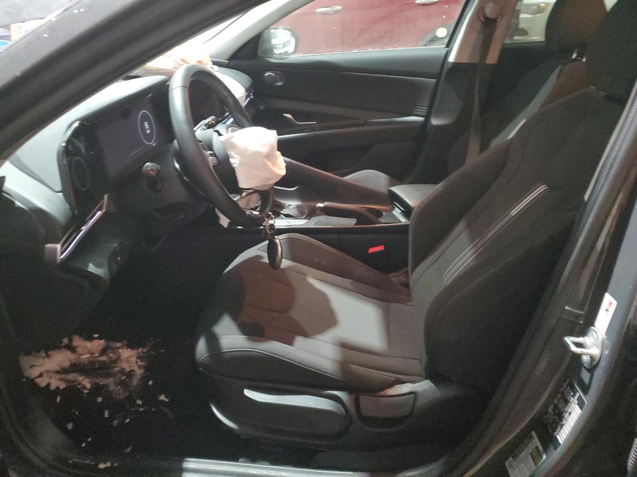 2024 Hyundai Elantra Sel - Image 7