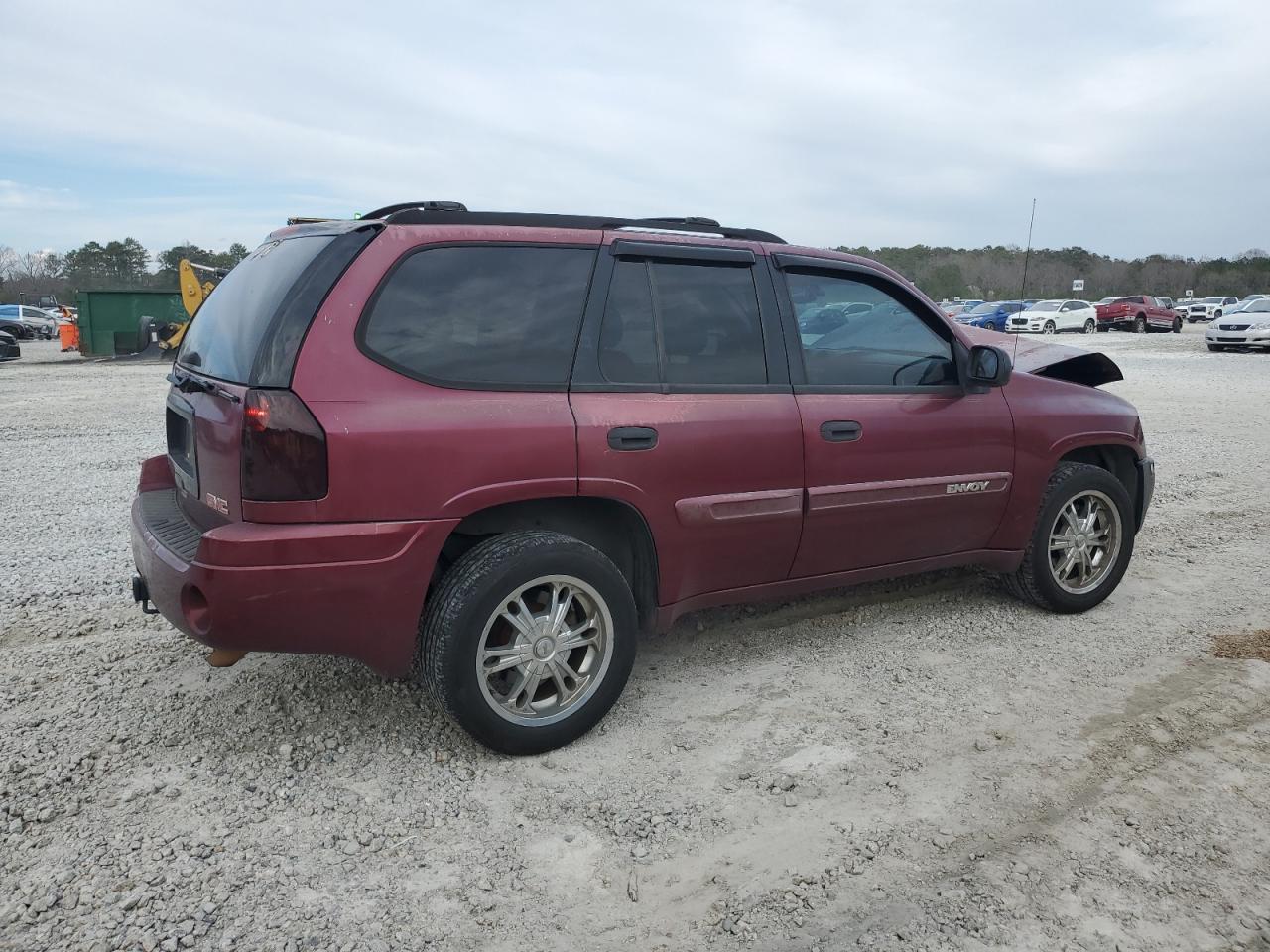 2004 GMC Envoy - Фото 3
