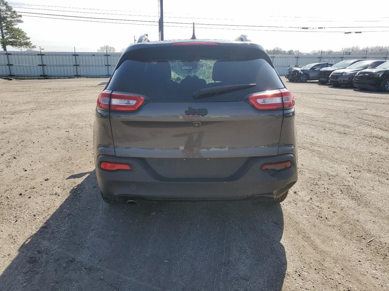 2015 Jeep Cherokee Latitude - Фото 6