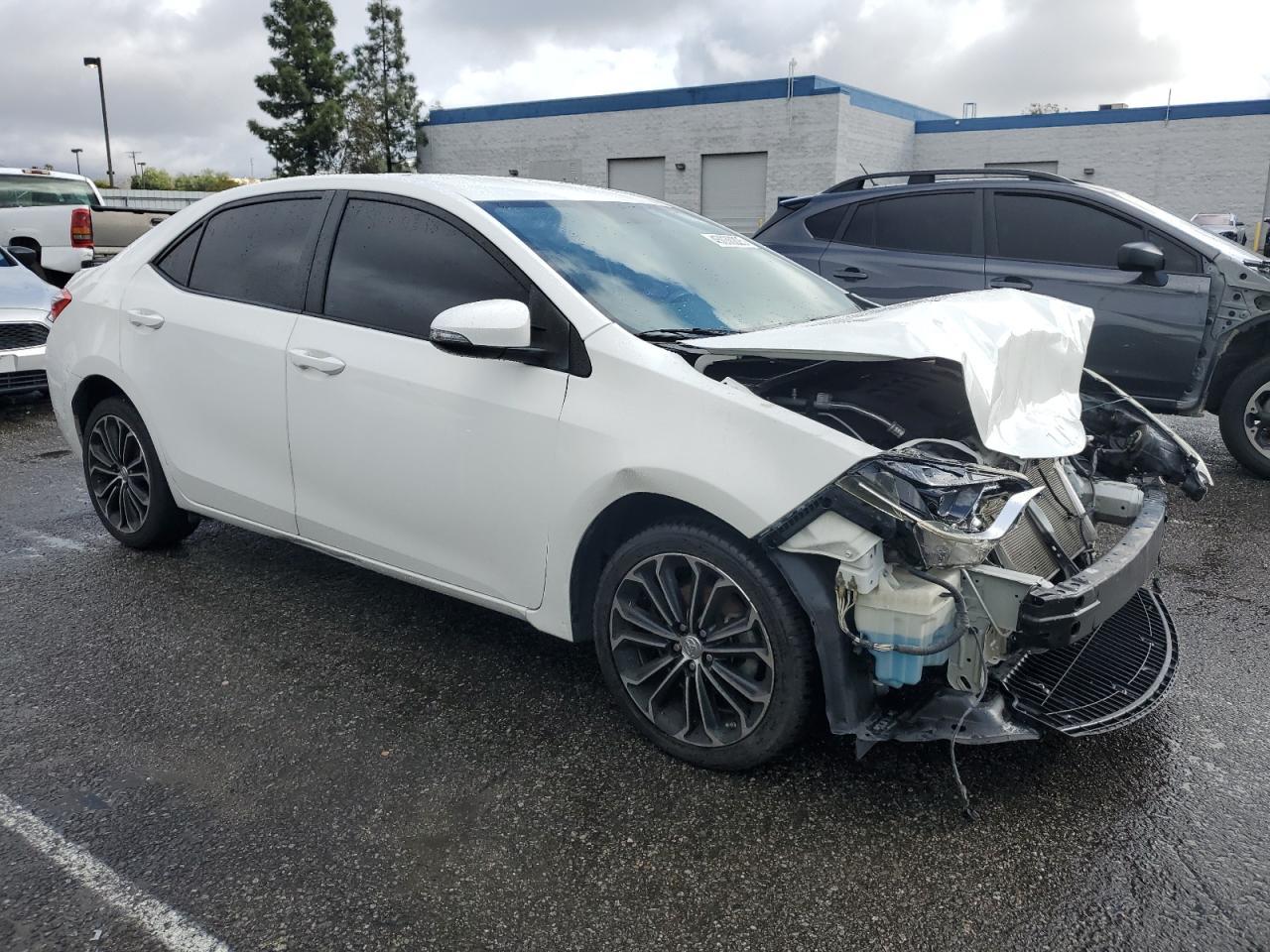 2015 Toyota Corolla L - Image 4