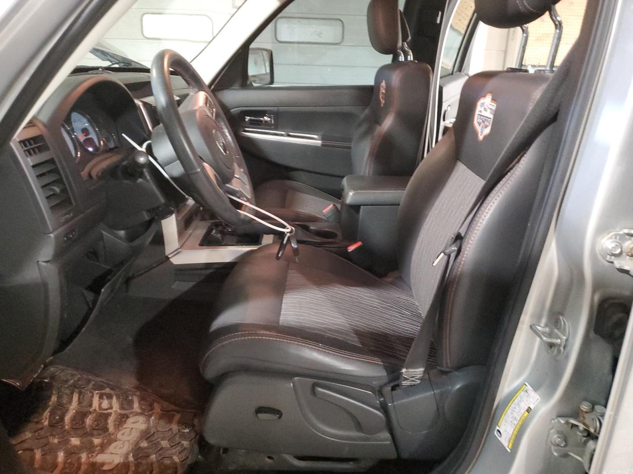 2012 Jeep Liberty Sport - Фото 7