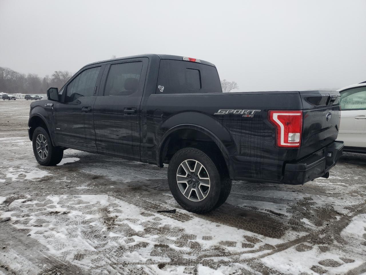 2016 Ford F150 Supercrew - Фото 2