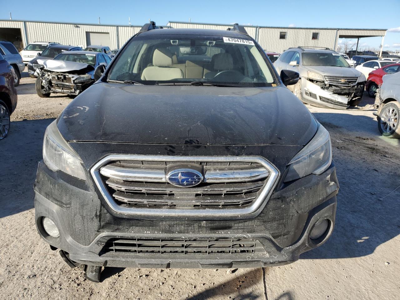 2018 Subaru Outback 2.5I Premium - Image 5