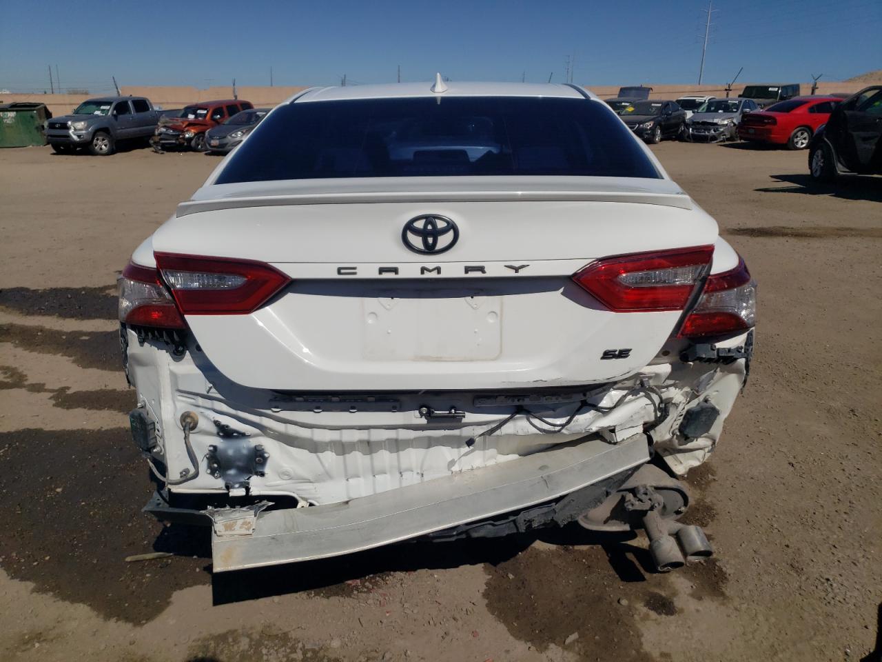 2019 Toyota Camry Se - Фото 6