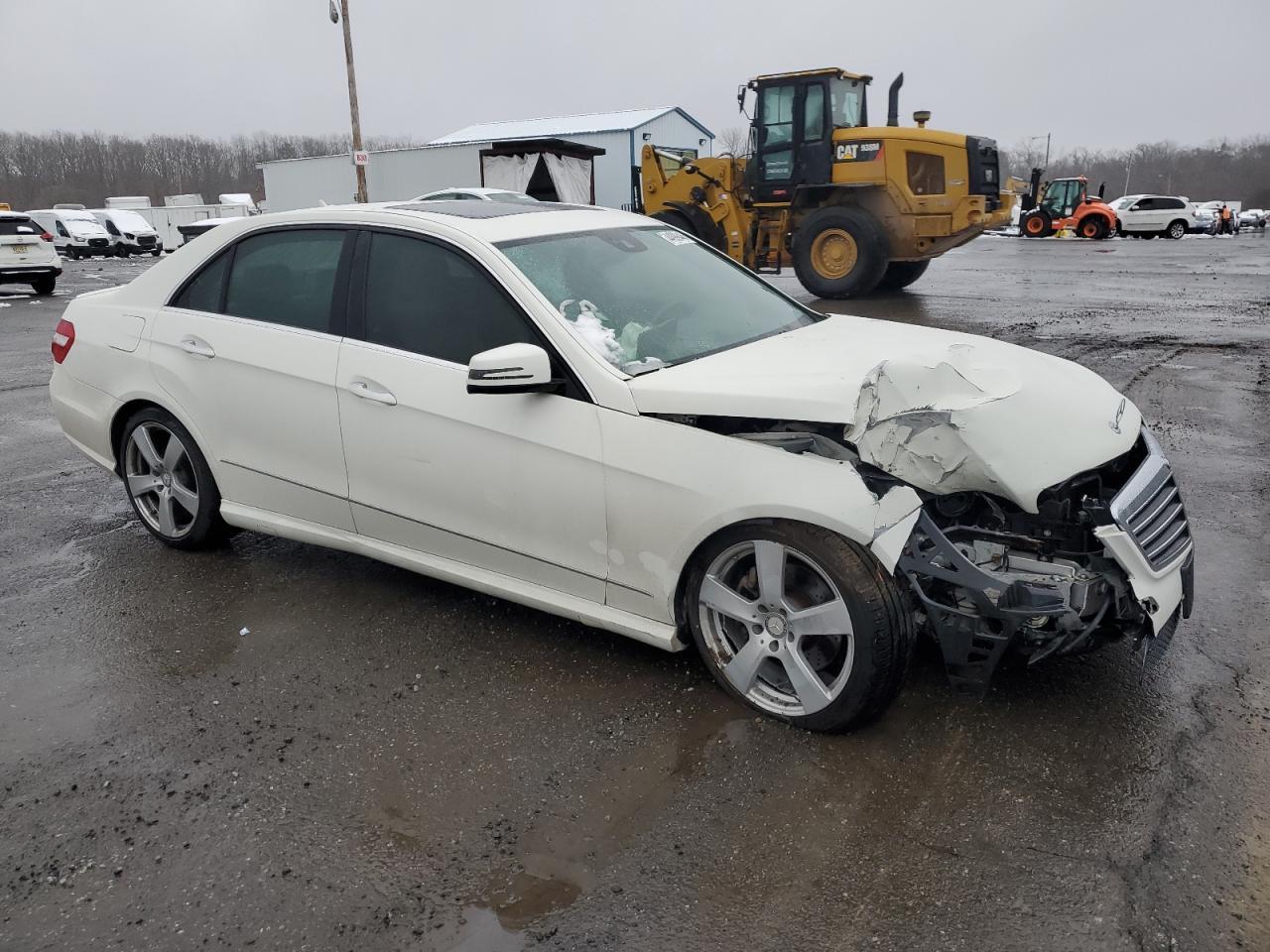 2010 Mercedes-Benz E 350 - Фото 4