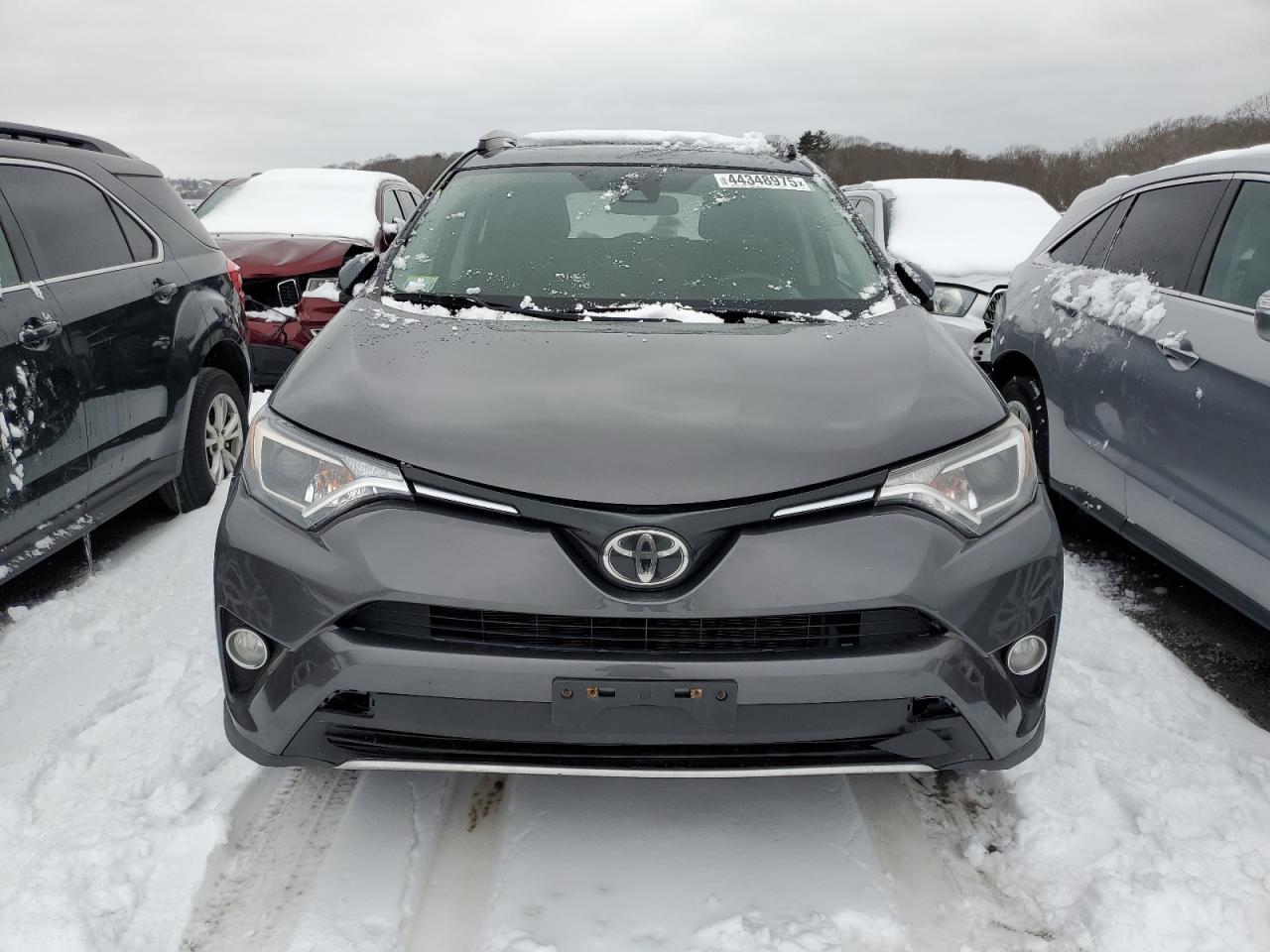 2017 Toyota Rav4 Xle - Image 5