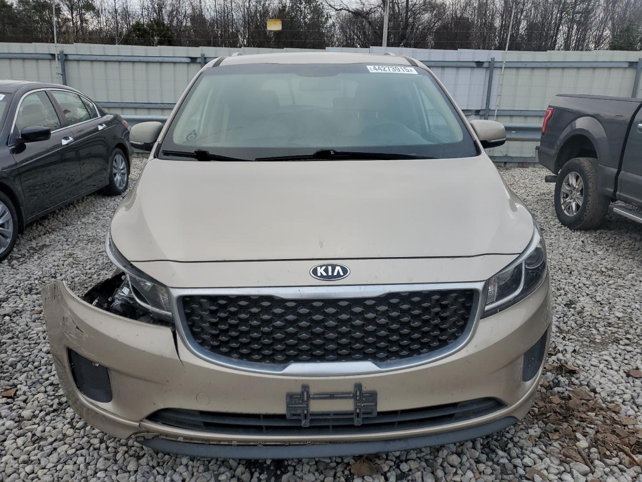 2015 Kia Sedona Lx - Фото 5