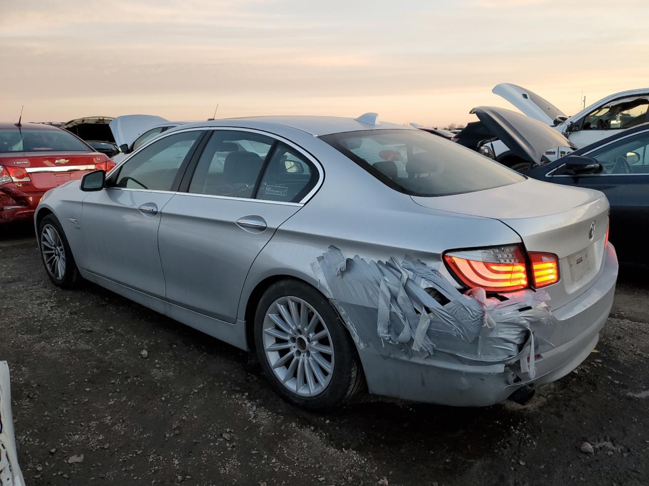 2011 BMW 535 Xi - Фото 2