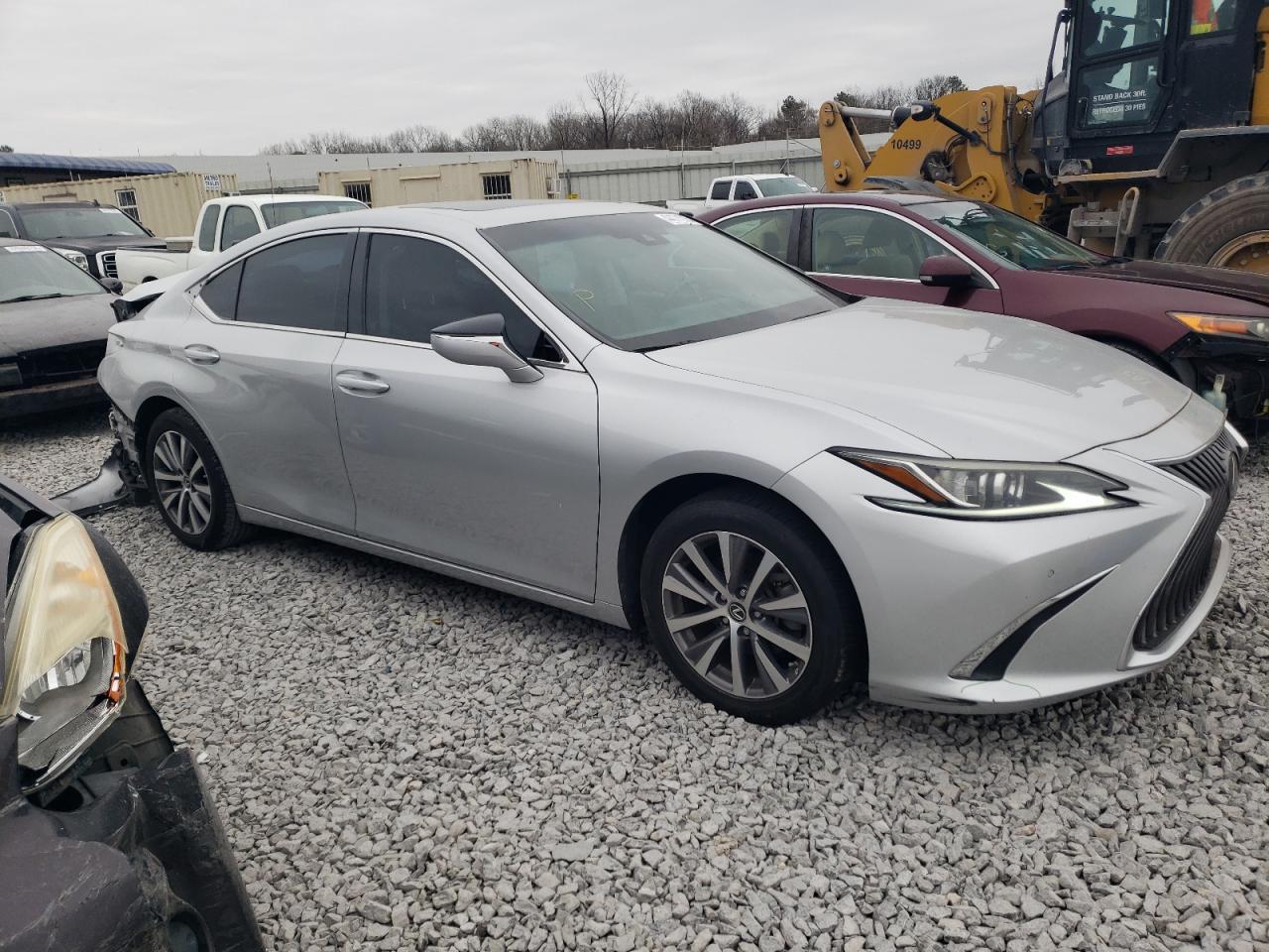 2019 Lexus Es 350 - Image 4
