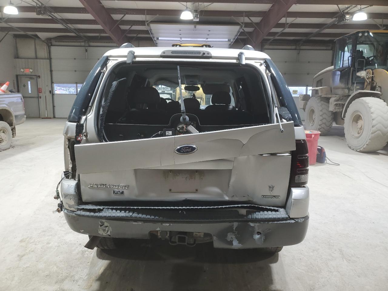 2004 Ford Explorer Xlt - Фото 6