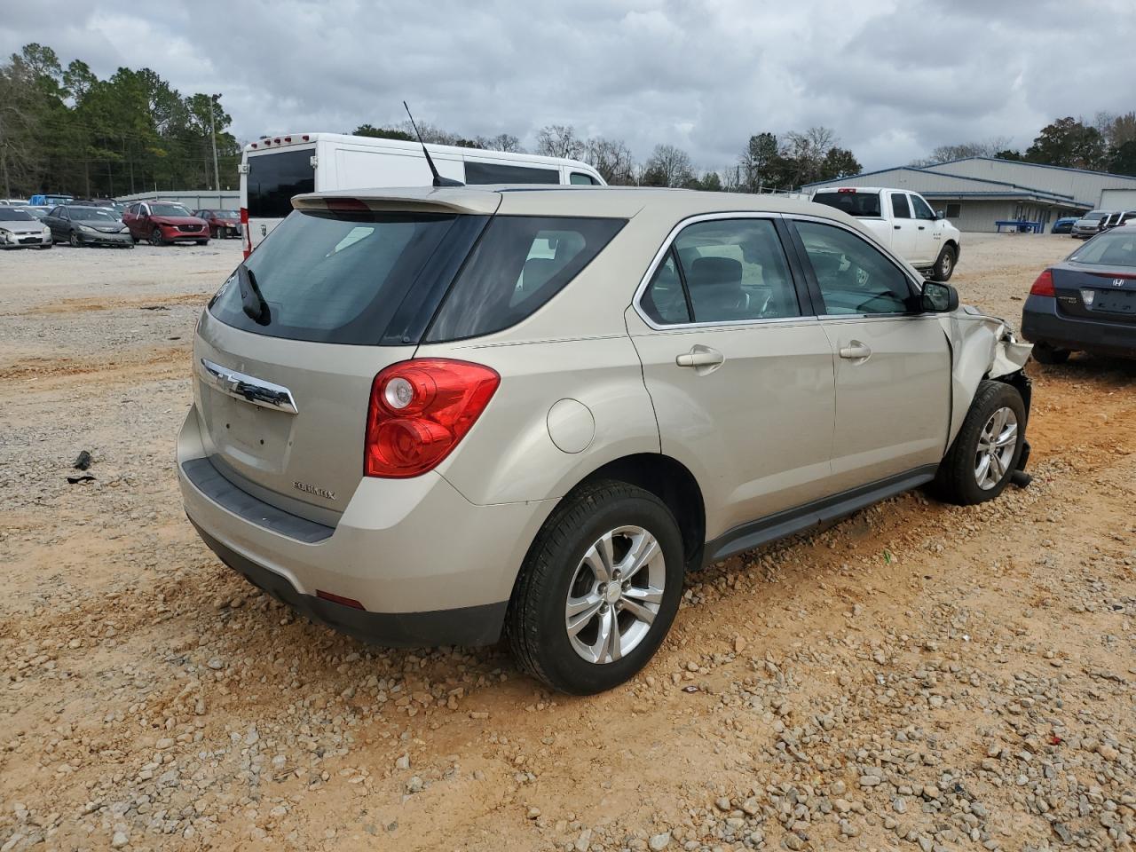 2011 Chevrolet Equinox Ls - Фото 3