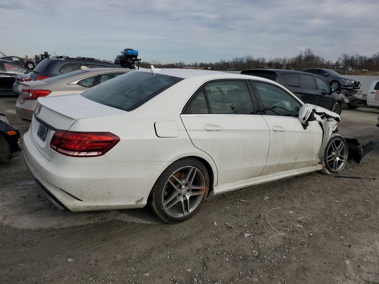 2014 Mercedes-Benz E 350 4Matic - Фото 3