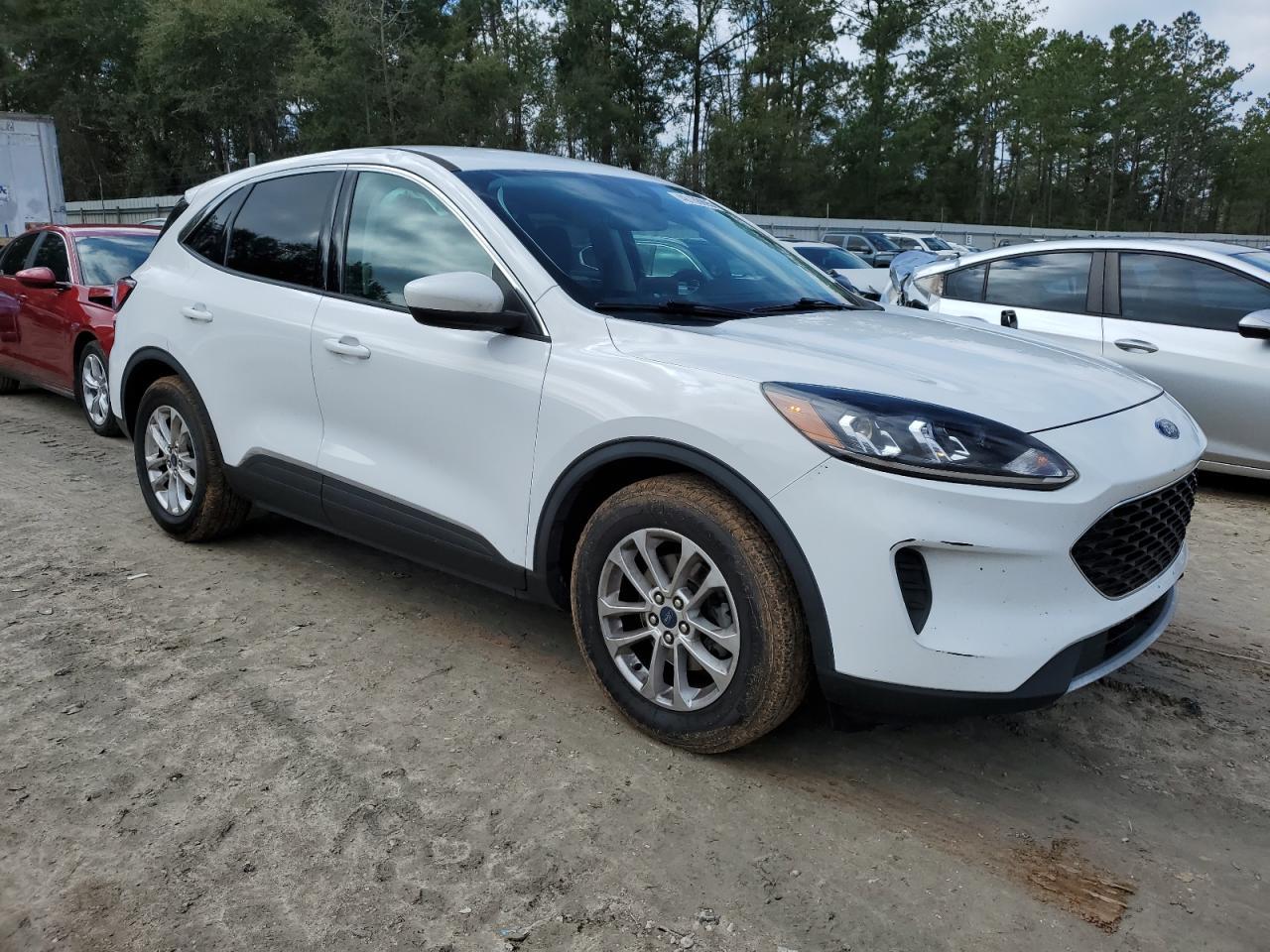 2021 Ford Escape Se - Фото 4
