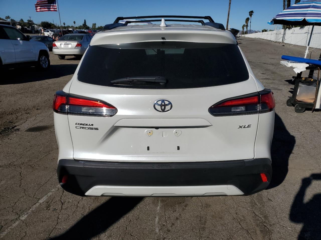 2023 Toyota Corolla Cross Xle - Фото 6