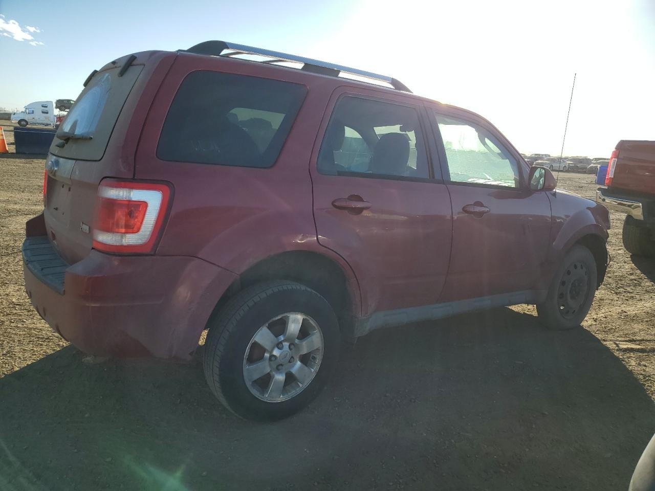 2011 Ford Escape Limited - Фото 3