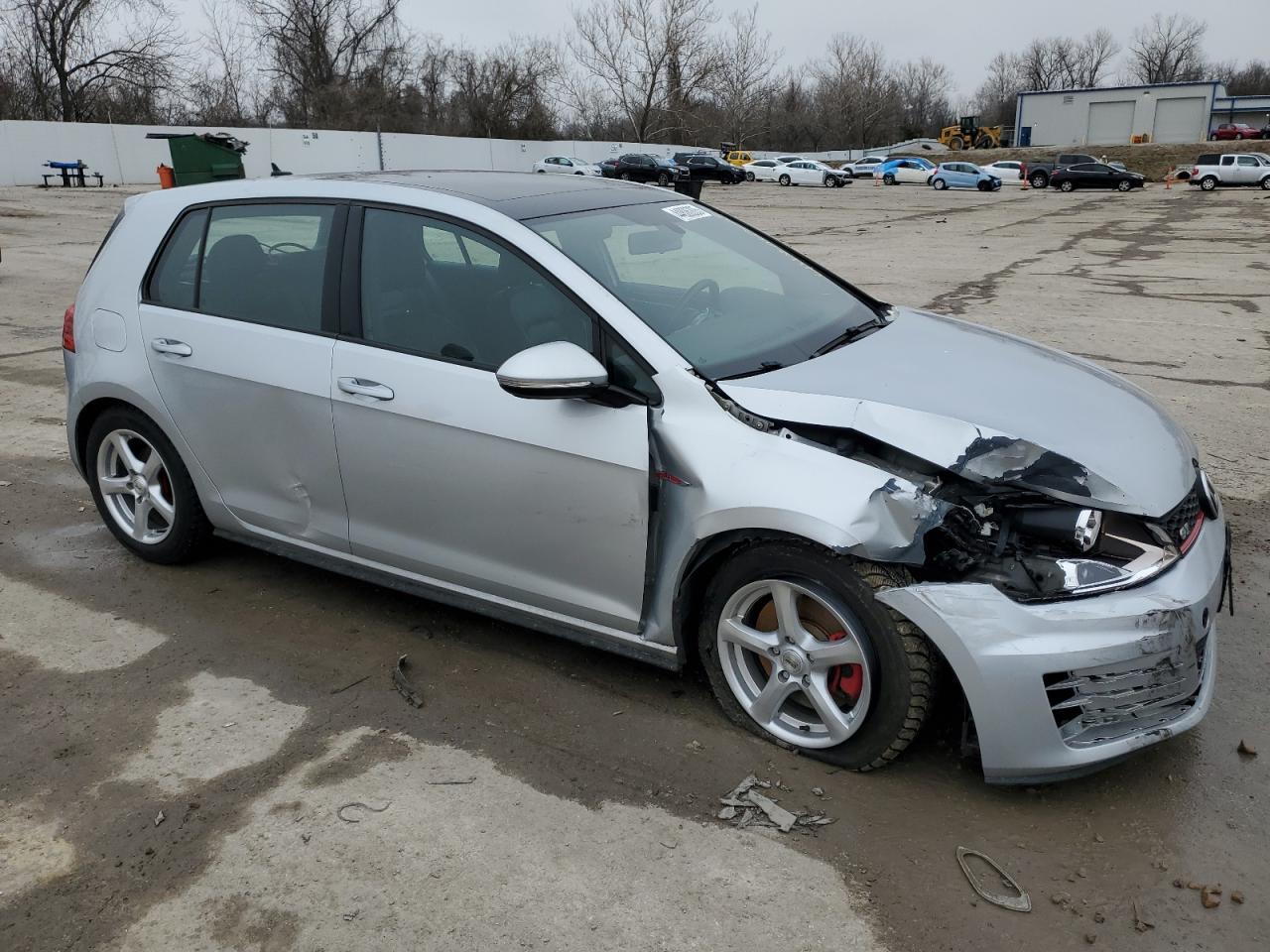 2015 Volkswagen Gti - Фото 4