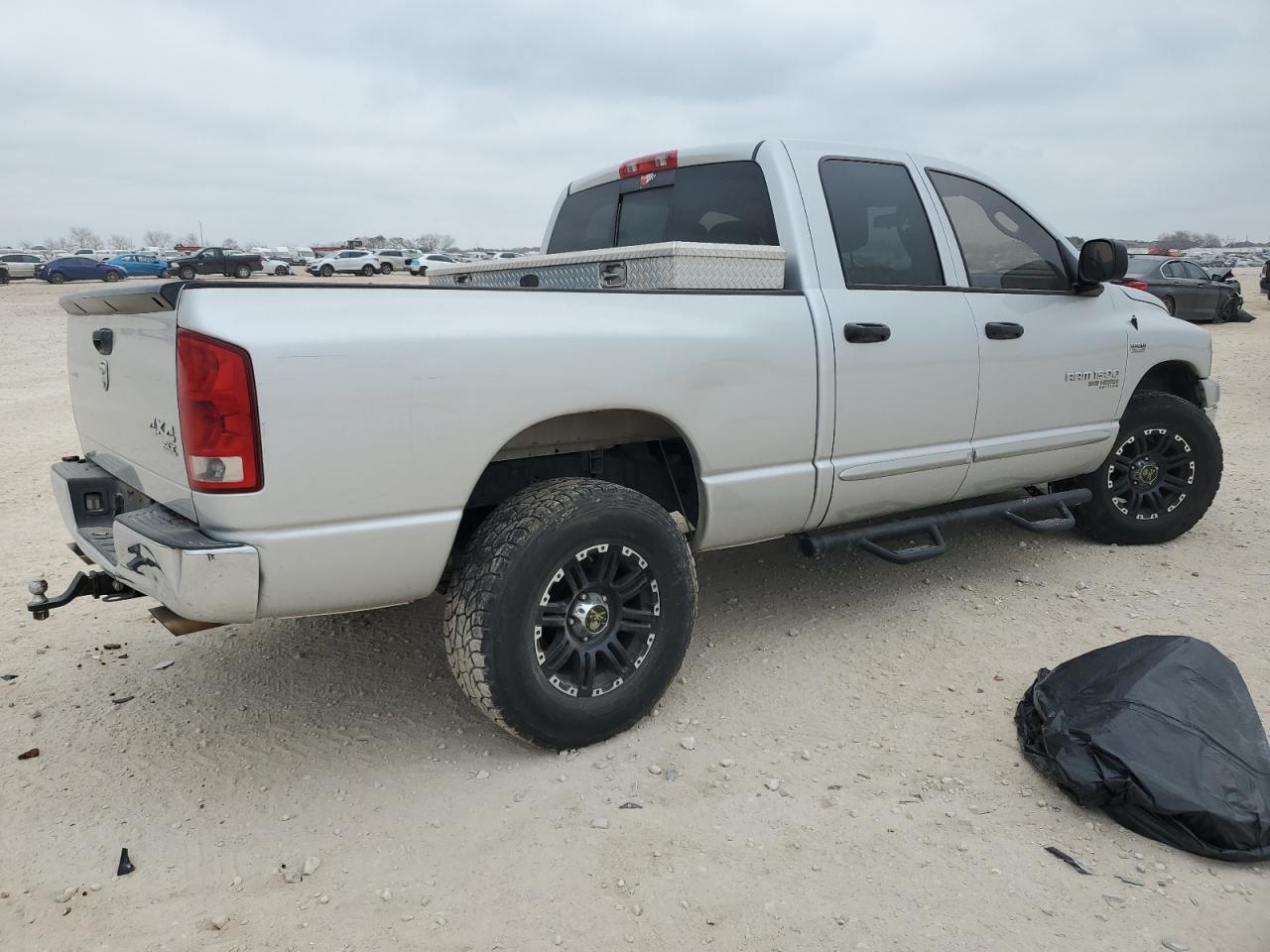 2006 Dodge Ram 1500 St - Фото 3