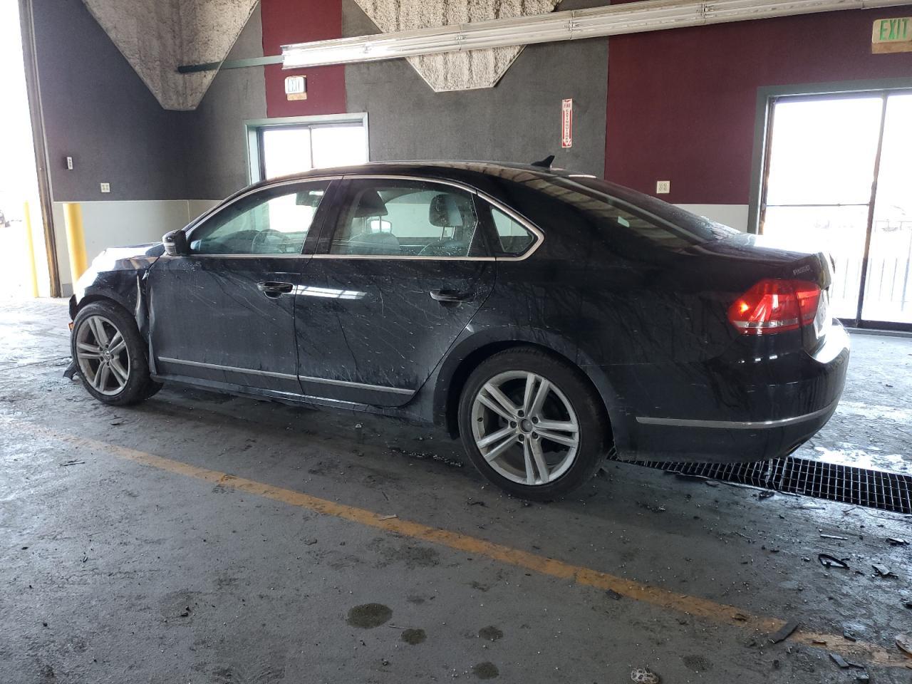 2014 Volkswagen Passat Sel - Фото 2
