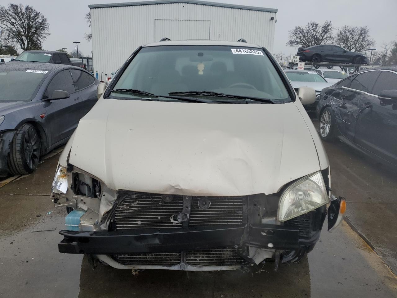 2002 Toyota Sienna Le - Image 5