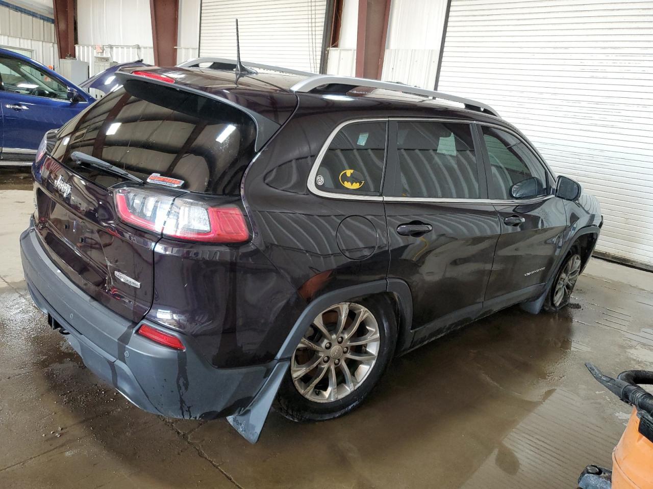 2021 Jeep Cherokee Latitude Lux - Фото 3