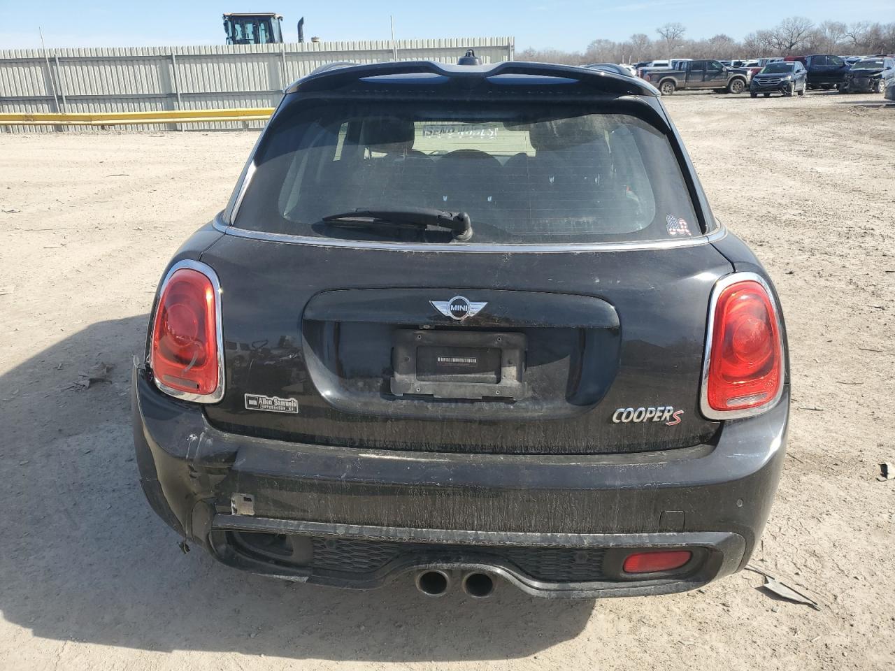 2017 Mini Cooper S - Image 6