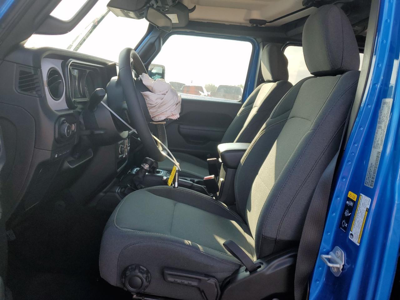 2024 Jeep Wrangler 4Xe - Image 7
