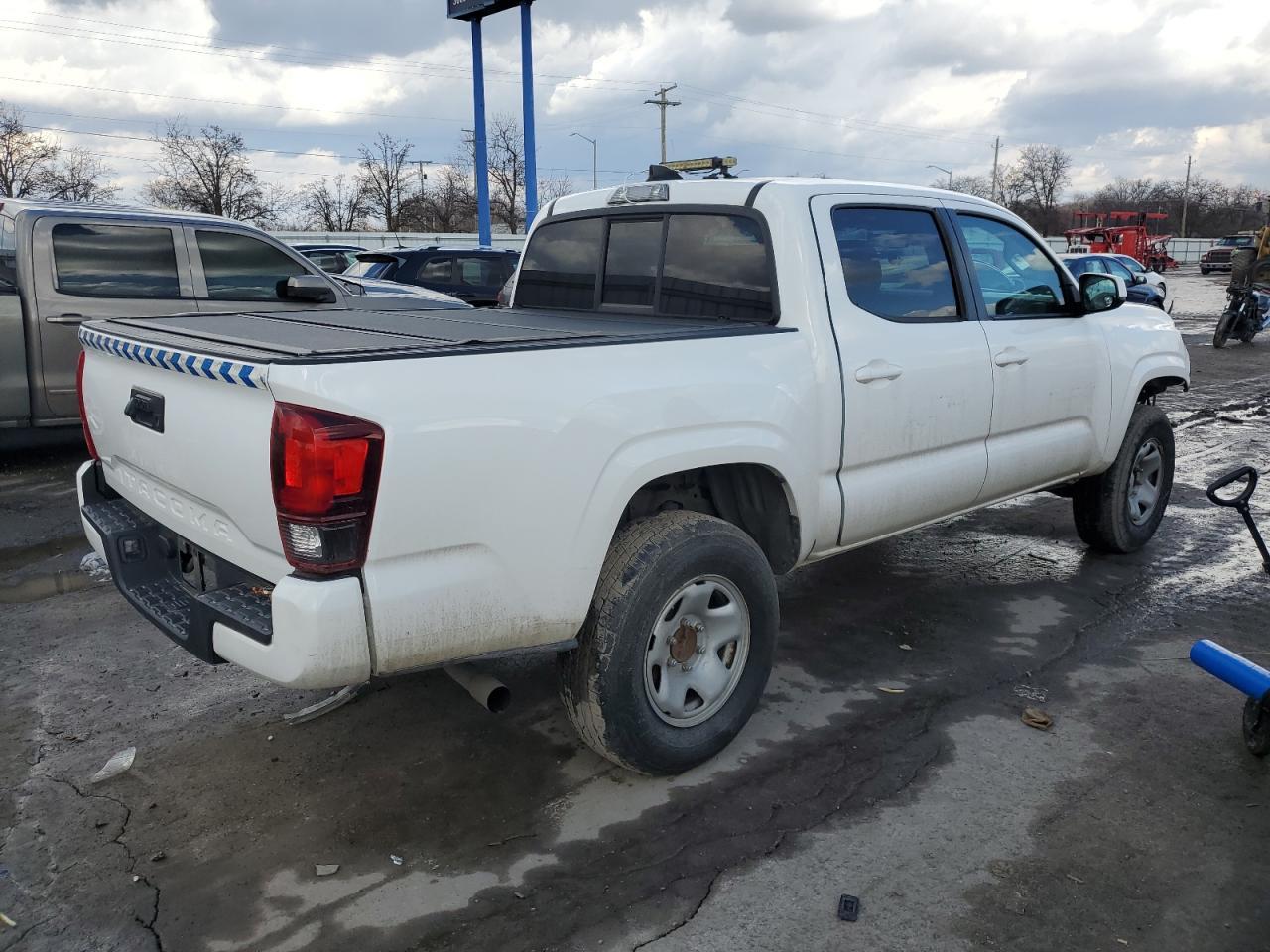 2021 Toyota Tacoma Double Cab - Фото 3
