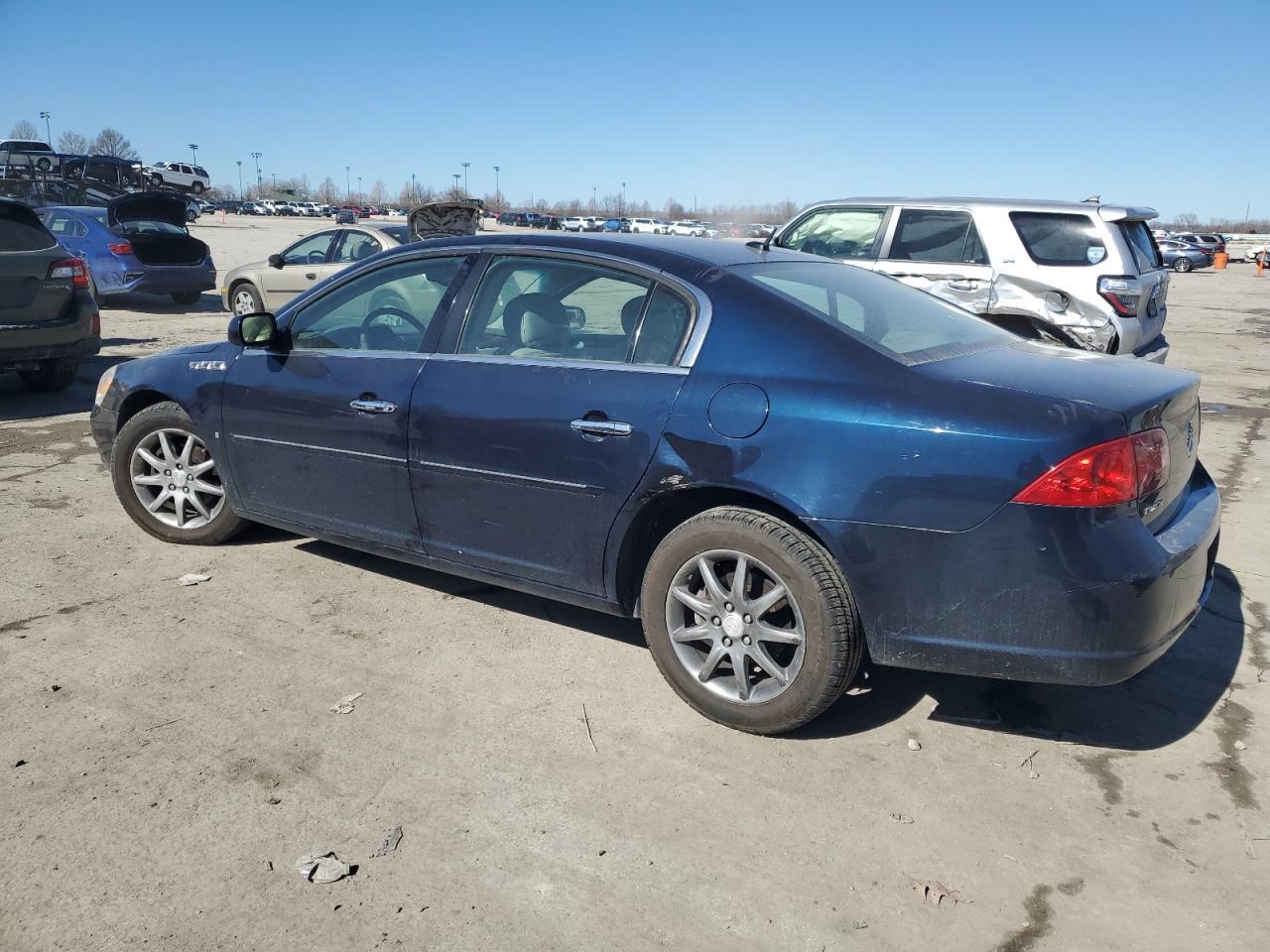2007 Buick Lucerne Cxl - Image 2
