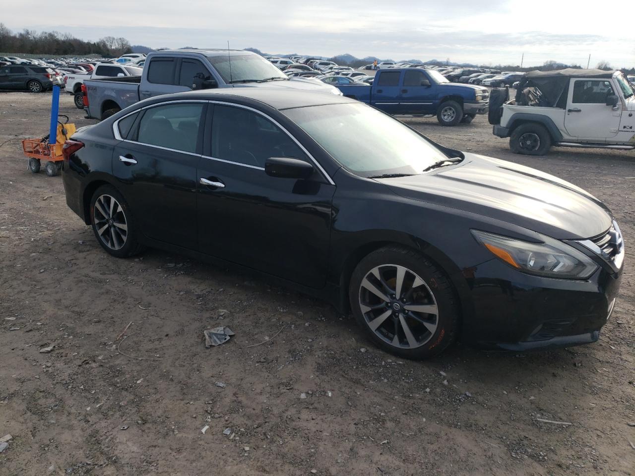2017 Nissan Altima 2.5 - Фото 4