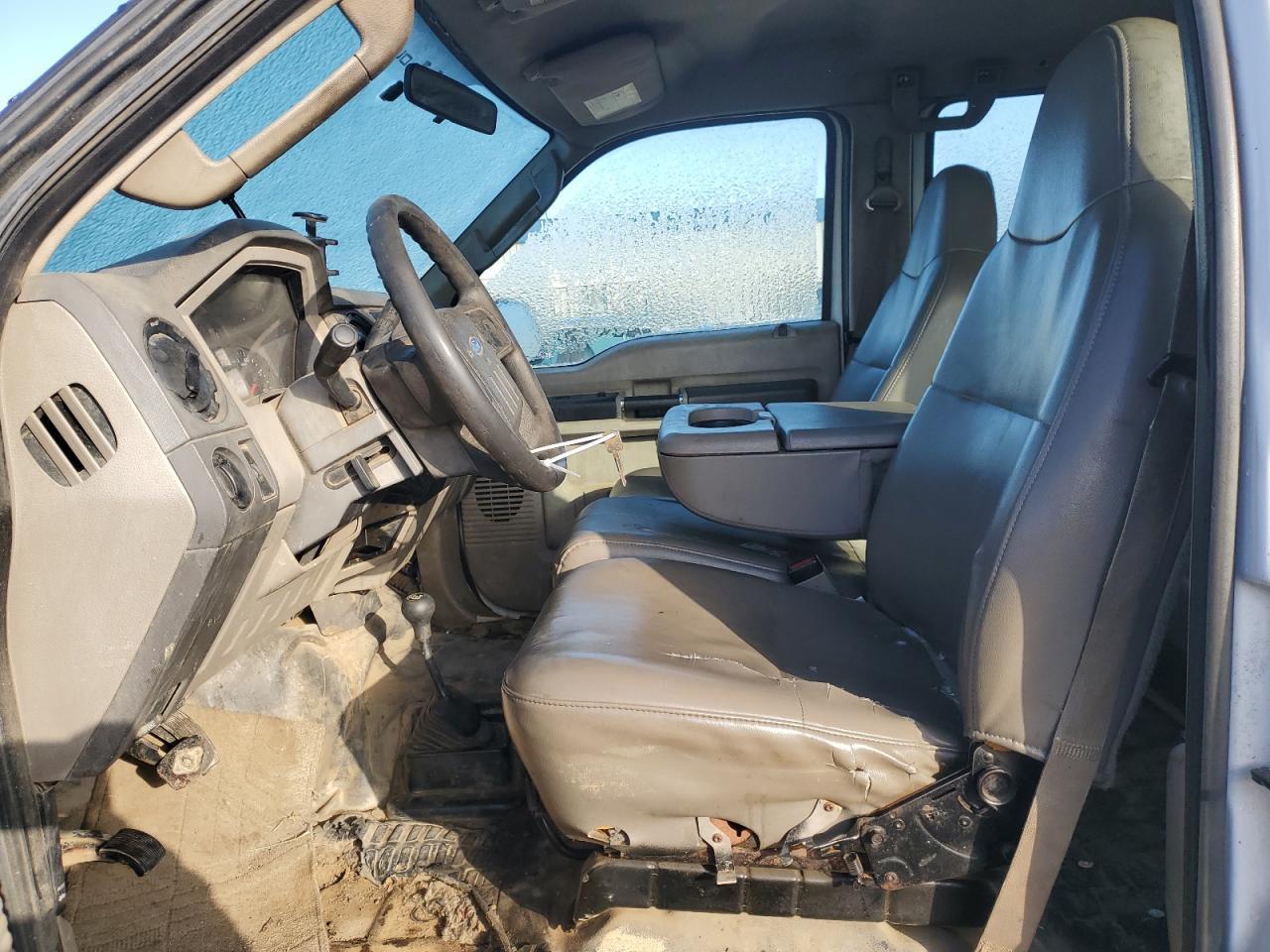 2008 Ford F250 Super Duty - Image 7