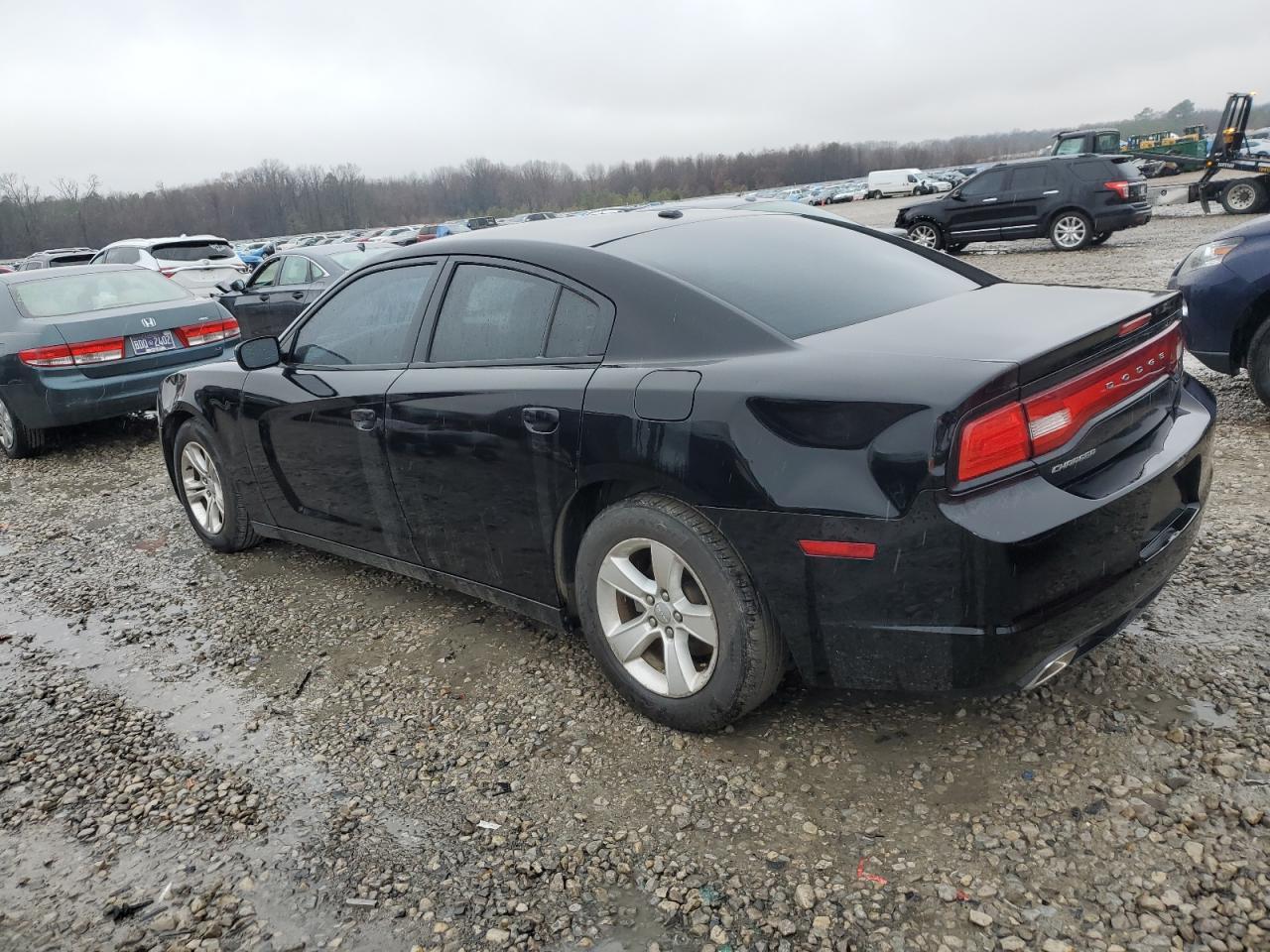 2013 Dodge Charger Se - Фото 2